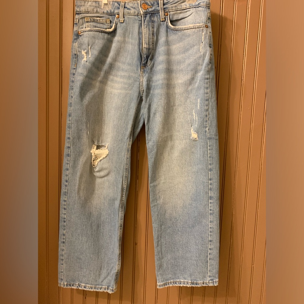 LC Lauren Conrad Light Blue Distressed Cropped Jeans
